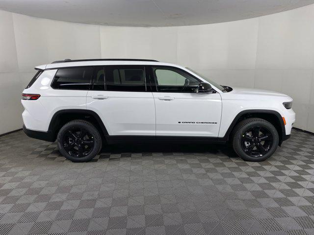 new 2025 Jeep Grand Cherokee L car, priced at $47,323