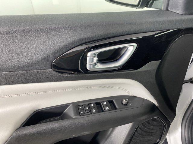 new 2025 Jeep Compass car, priced at $32,184