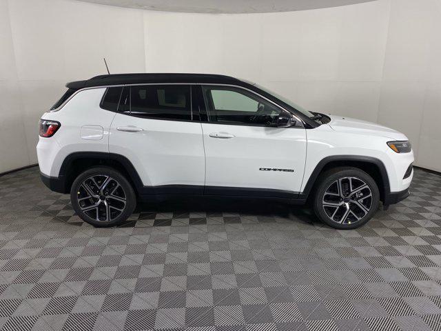 new 2025 Jeep Compass car, priced at $32,184