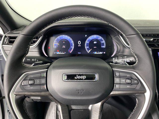 new 2025 Jeep Grand Cherokee car, priced at $45,376