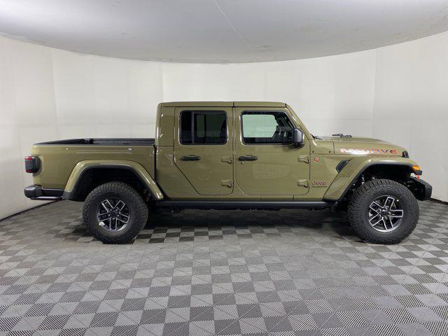 new 2025 Jeep Gladiator car, priced at $55,153