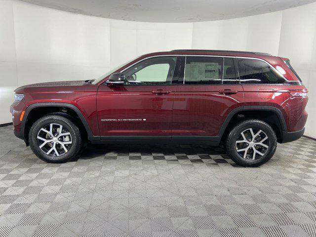 new 2025 Jeep Grand Cherokee car, priced at $43,605