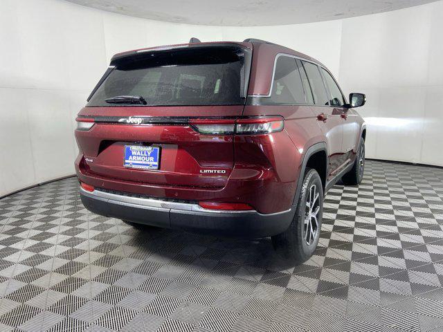new 2025 Jeep Grand Cherokee car, priced at $43,605