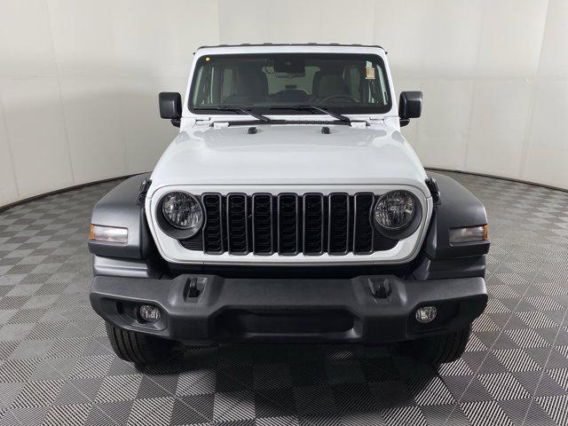 new 2025 Jeep Wrangler car, priced at $46,474