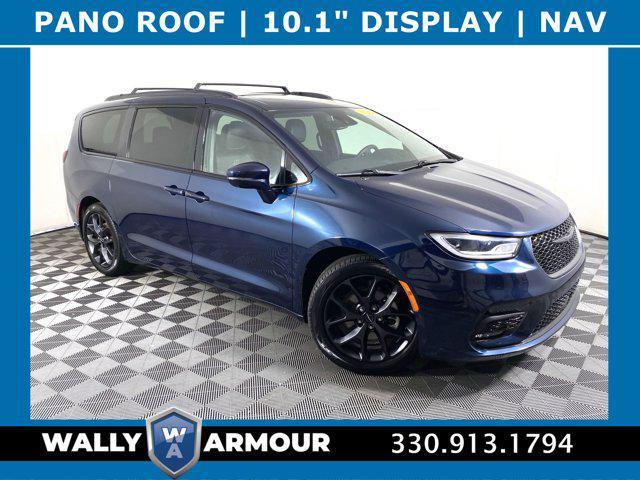used 2022 Chrysler Pacifica car, priced at $28,000