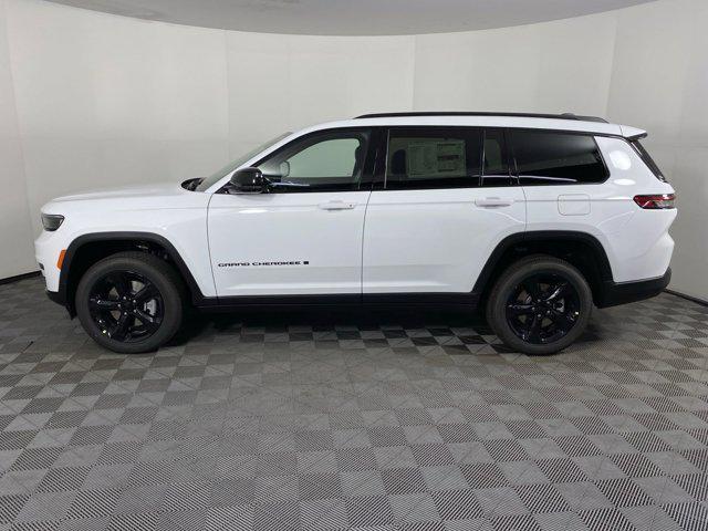 new 2025 Jeep Grand Cherokee L car, priced at $43,080