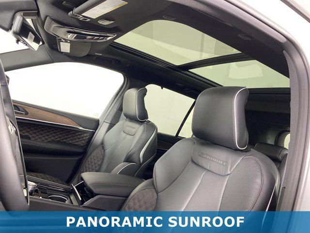 new 2025 Jeep Grand Cherokee car, priced at $62,334
