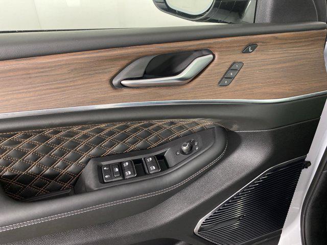 new 2025 Jeep Grand Cherokee car, priced at $62,334