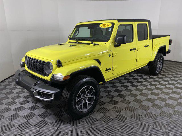 used 2024 Jeep Gladiator car, priced at $37,500