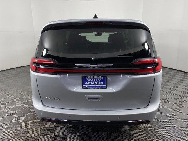 used 2024 Chrysler Pacifica car, priced at $31,700