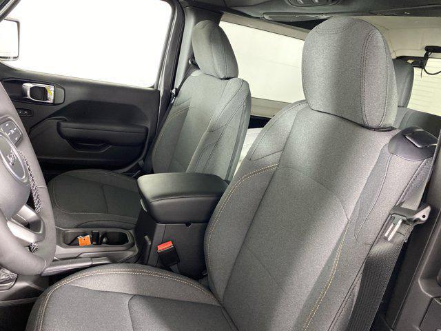 new 2025 Jeep Wrangler car, priced at $47,475