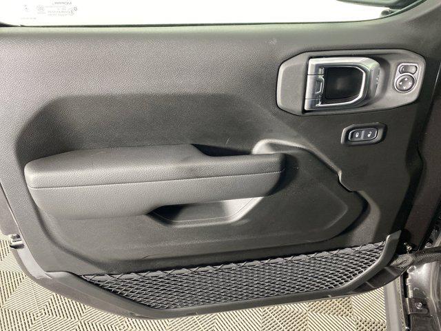 new 2025 Jeep Wrangler car, priced at $47,475