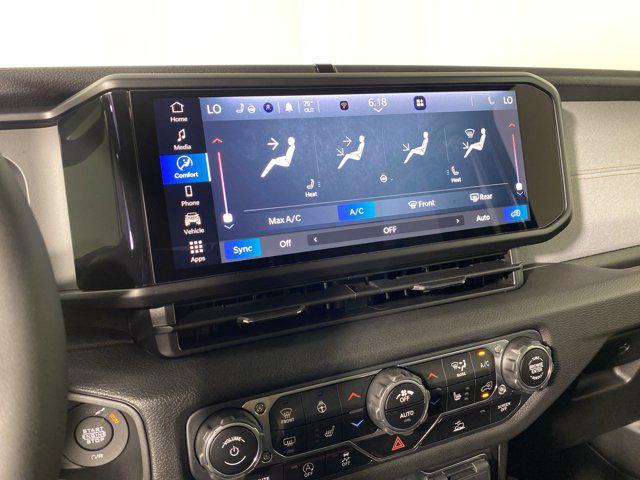 new 2025 Jeep Wrangler car, priced at $47,475