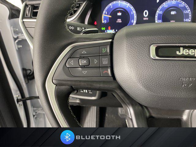 new 2025 Jeep Grand Cherokee car, priced at $41,529