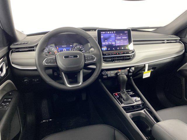 new 2025 Jeep Compass car, priced at $32,205