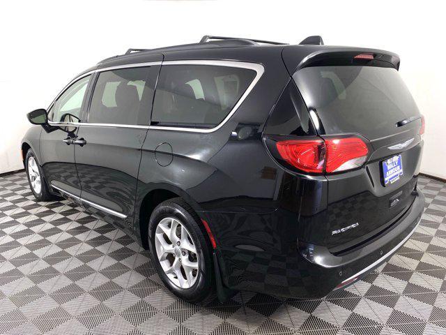 used 2017 Chrysler Pacifica car, priced at $9,988