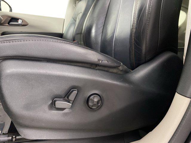 used 2017 Chrysler Pacifica car, priced at $9,988