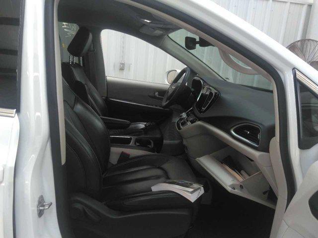 used 2022 Chrysler Pacifica car, priced at $24,500