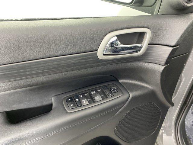 used 2022 Jeep Grand Cherokee car, priced at $29,500