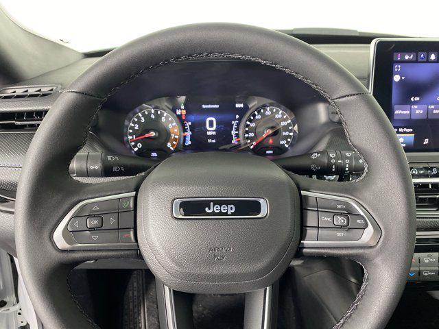new 2025 Jeep Compass car, priced at $29,946
