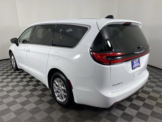 used 2024 Chrysler Pacifica car, priced at $30,900