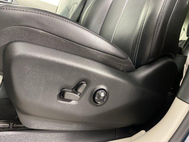 used 2022 Chrysler Pacifica car, priced at $28,600