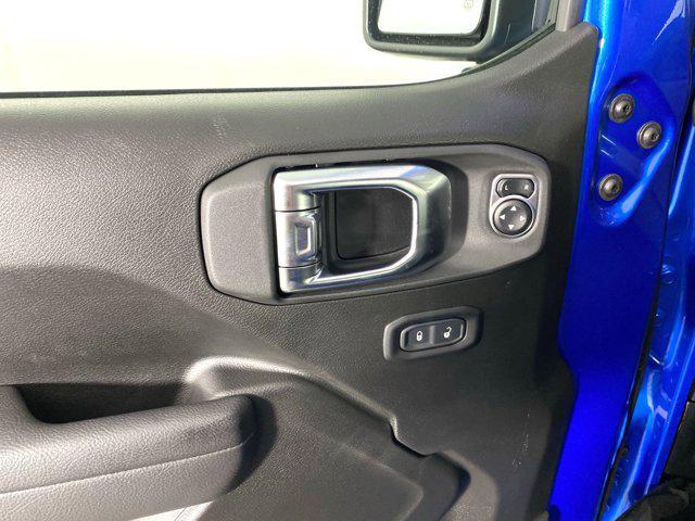 new 2025 Jeep Wrangler car, priced at $50,715
