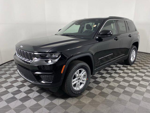 new 2025 Jeep Grand Cherokee car, priced at $37,475