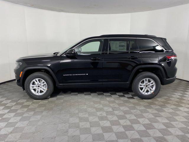 new 2025 Jeep Grand Cherokee car, priced at $37,475