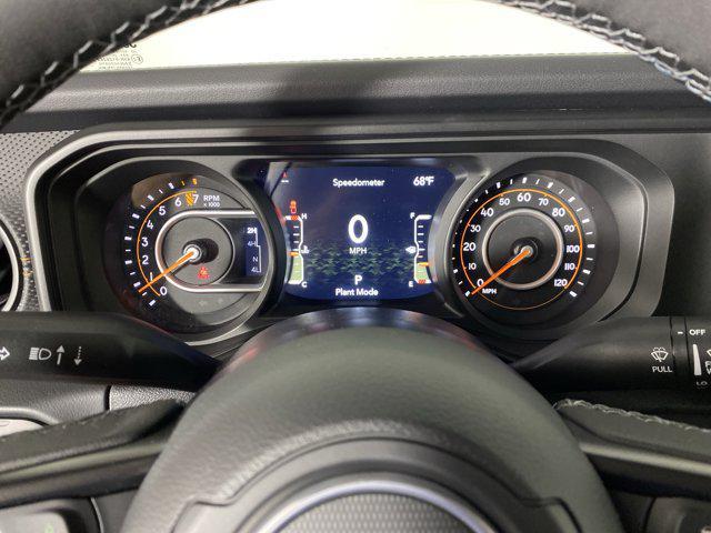 new 2025 Jeep Gladiator car, priced at $47,875