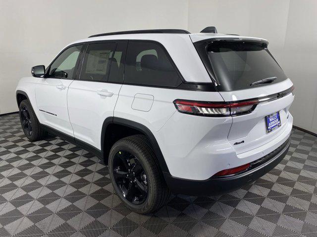 new 2025 Jeep Grand Cherokee car, priced at $45,687