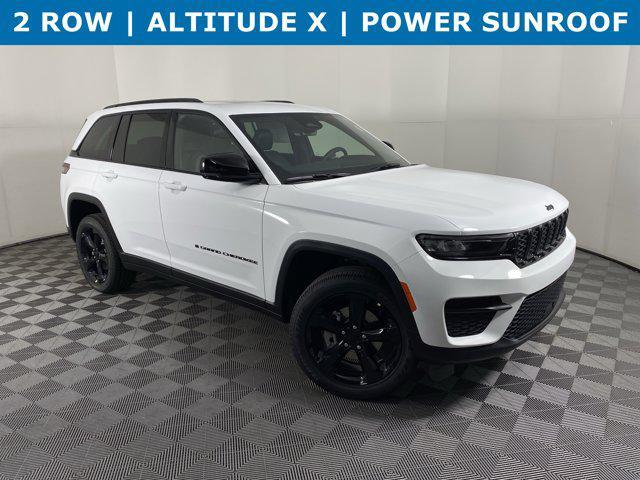 new 2025 Jeep Grand Cherokee car, priced at $41,529