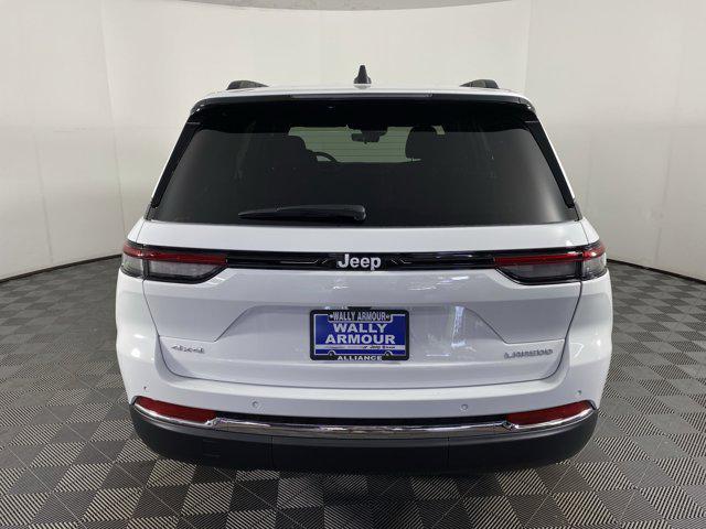 new 2025 Jeep Grand Cherokee car, priced at $42,825