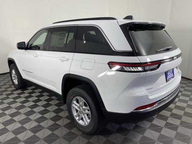 new 2025 Jeep Grand Cherokee car, priced at $42,825