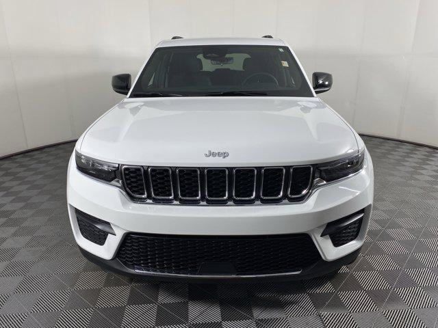 new 2025 Jeep Grand Cherokee car, priced at $42,825