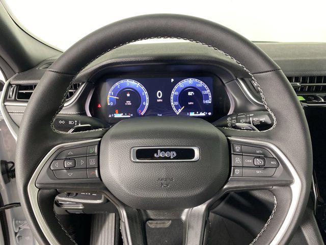 new 2025 Jeep Grand Cherokee car, priced at $42,825