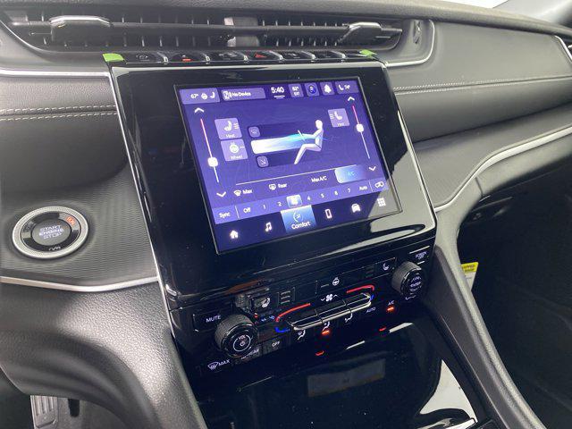 new 2025 Jeep Grand Cherokee car, priced at $42,825