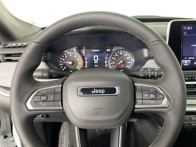 new 2025 Jeep Compass car, priced at $28,202
