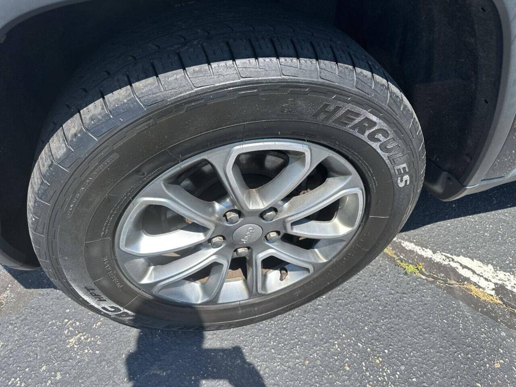 used 2014 Jeep Grand Cherokee car, priced at $9,850