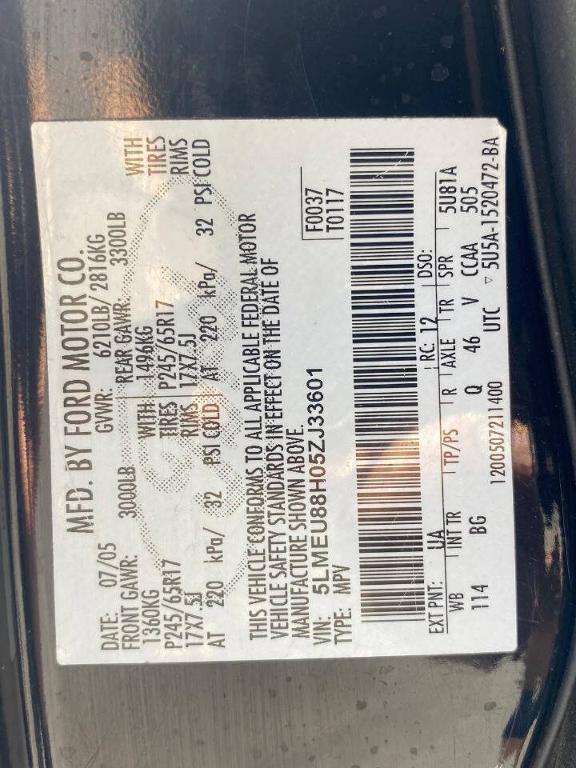 used 2005 Lincoln Aviator car, priced at $5,900