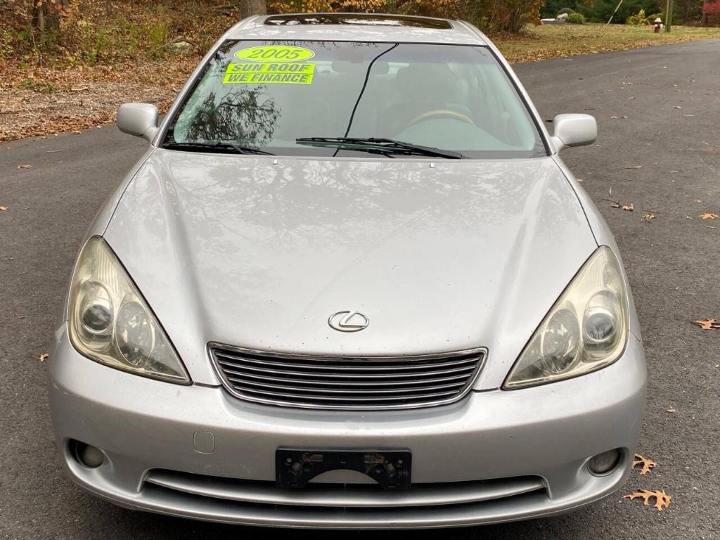 used 2005 Lexus ES 330 car, priced at $4,995