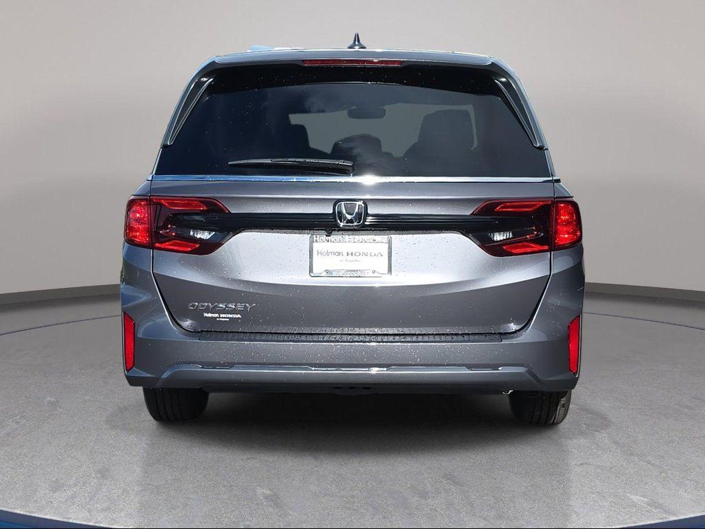 new 2026 Honda Odyssey car, priced at $45,250
