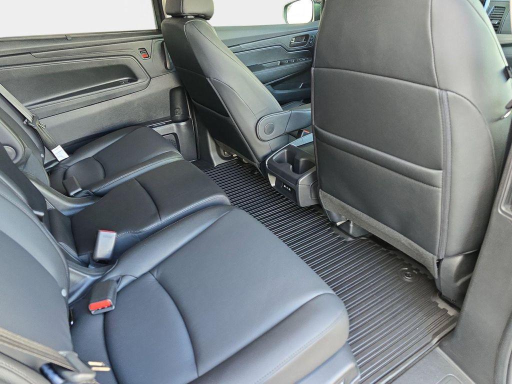 new 2026 Honda Odyssey car, priced at $45,250
