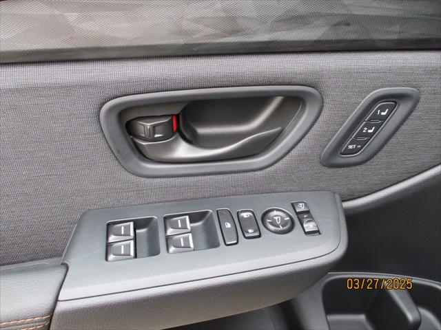 new 2025 Honda HR-V car, priced at $27,401