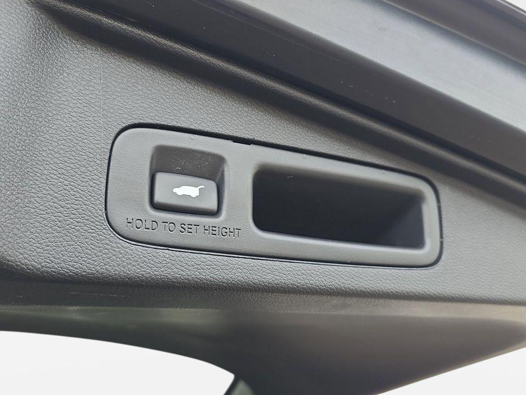 used 2020 Honda CR-V Hybrid car, priced at $25,694