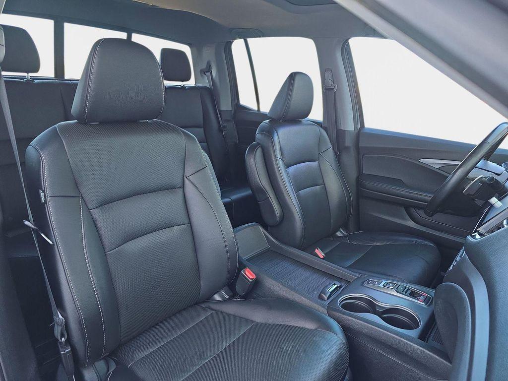 used 2022 Honda Ridgeline car, priced at $29,991