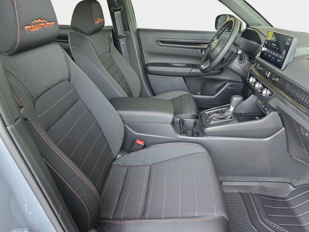 new 2026 Honda CR-V Hybrid car, priced at $40,705