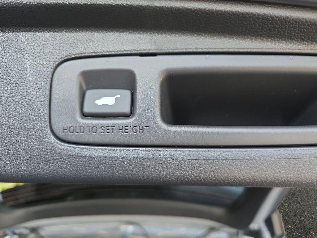 new 2026 Honda CR-V Hybrid car, priced at $40,705