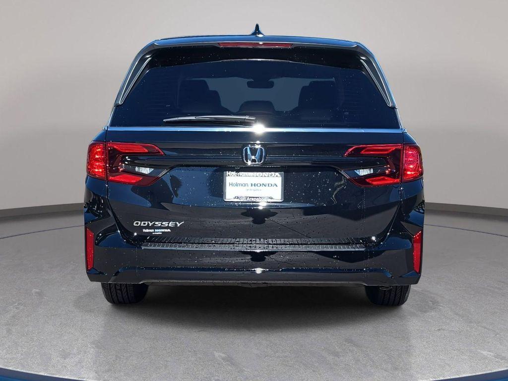 new 2026 Honda Odyssey car, priced at $44,290