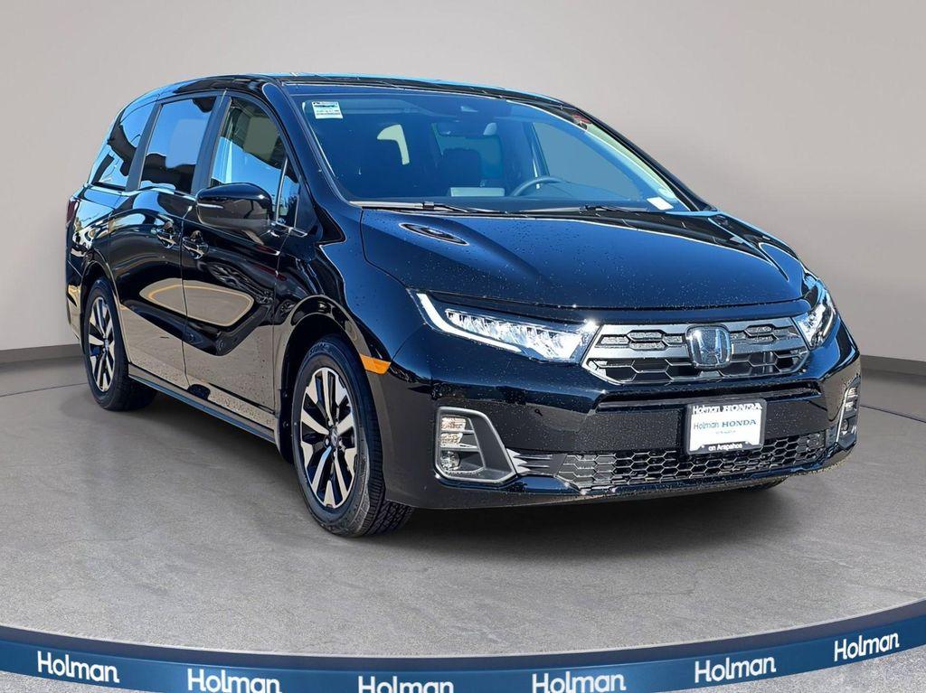 new 2026 Honda Odyssey car, priced at $44,290